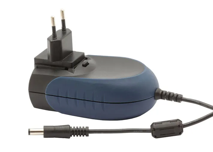 [V041107000517] VDW.SILVER/GOLD MAINS ADAPTOR